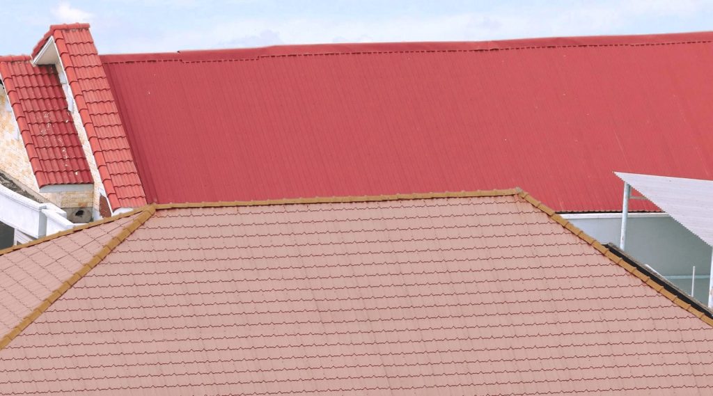Làm mái tôn tại Hà Nội giúp ngôi nhà của bạn trở nên hoàn hảo